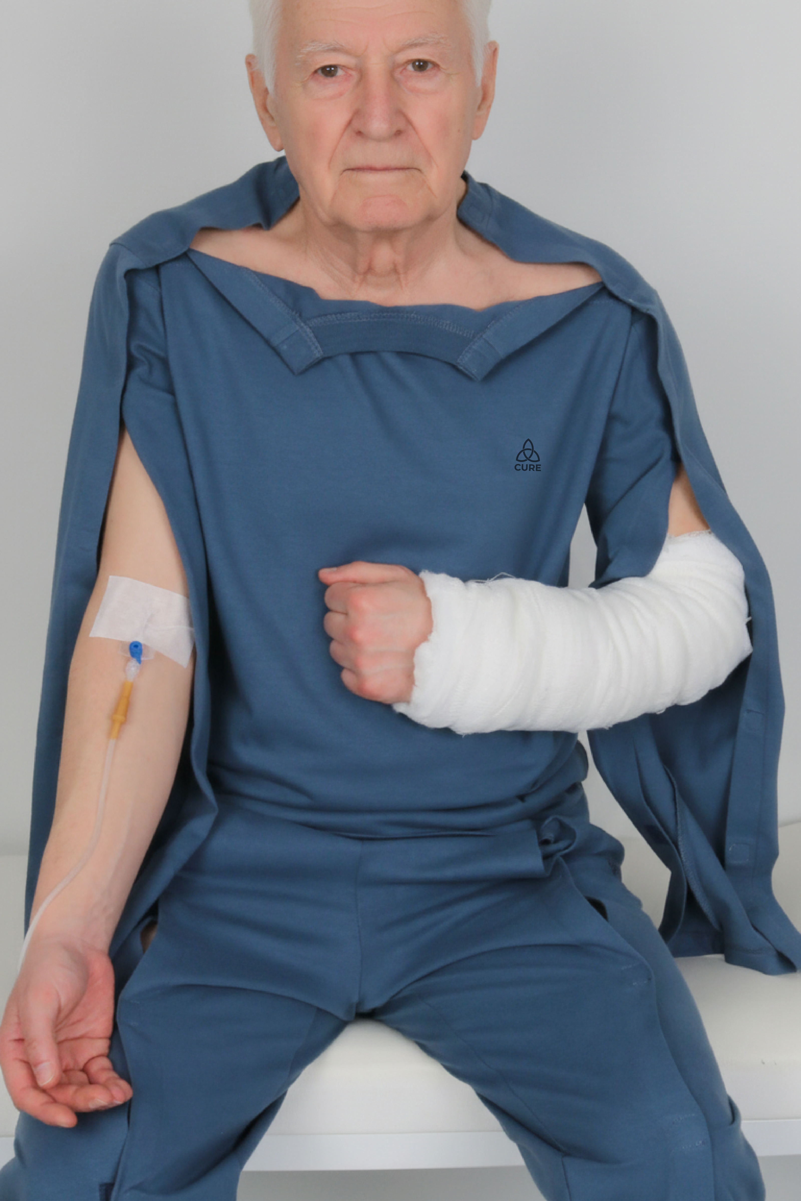 ComfortCure® Adaptive Shoulder & Arm Recovery Tee (Long Sleeve)