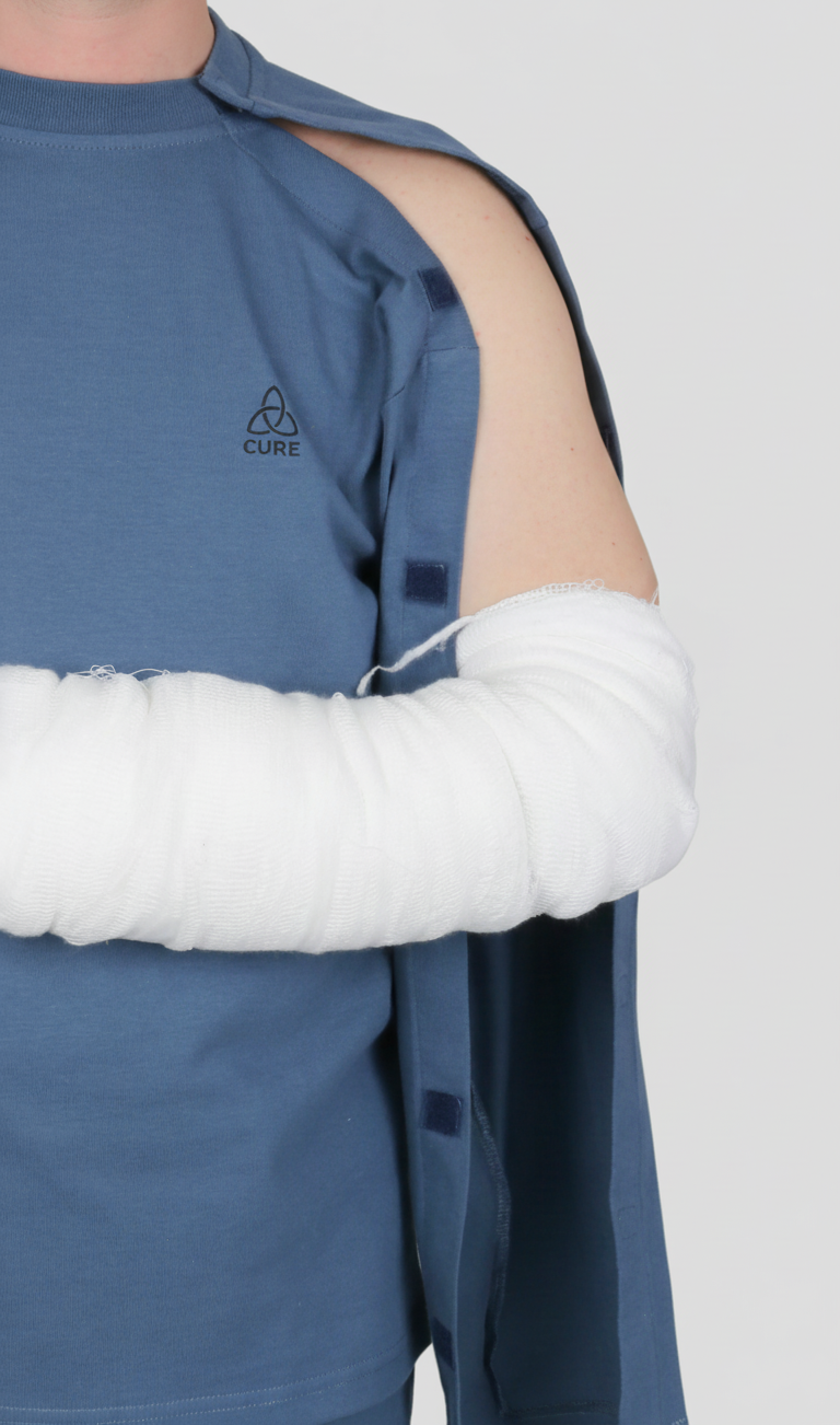 ComfortCure® Adaptive Shoulder & Arm Recovery Tee (Long Sleeve)