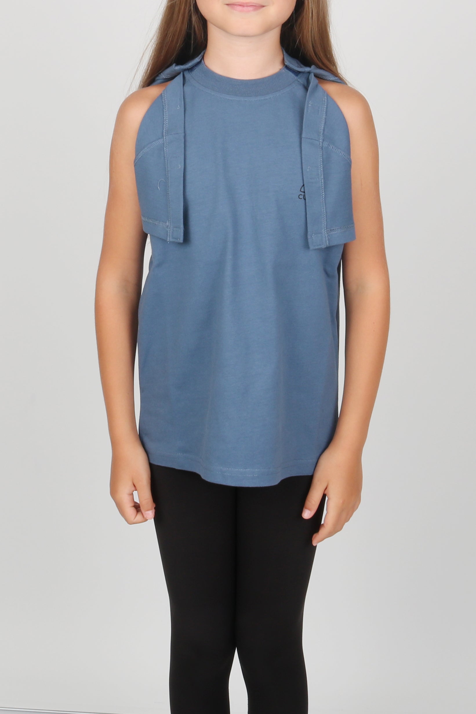 ComfortCure® Adaptive Kids’ Broken Arm Recovery Tee